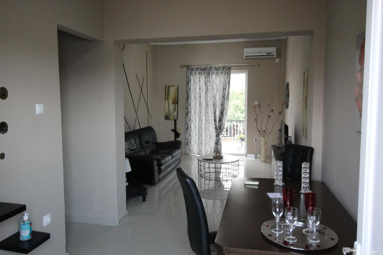 Christa'S Home Near Ath Airport Markópoulon Екстериор снимка